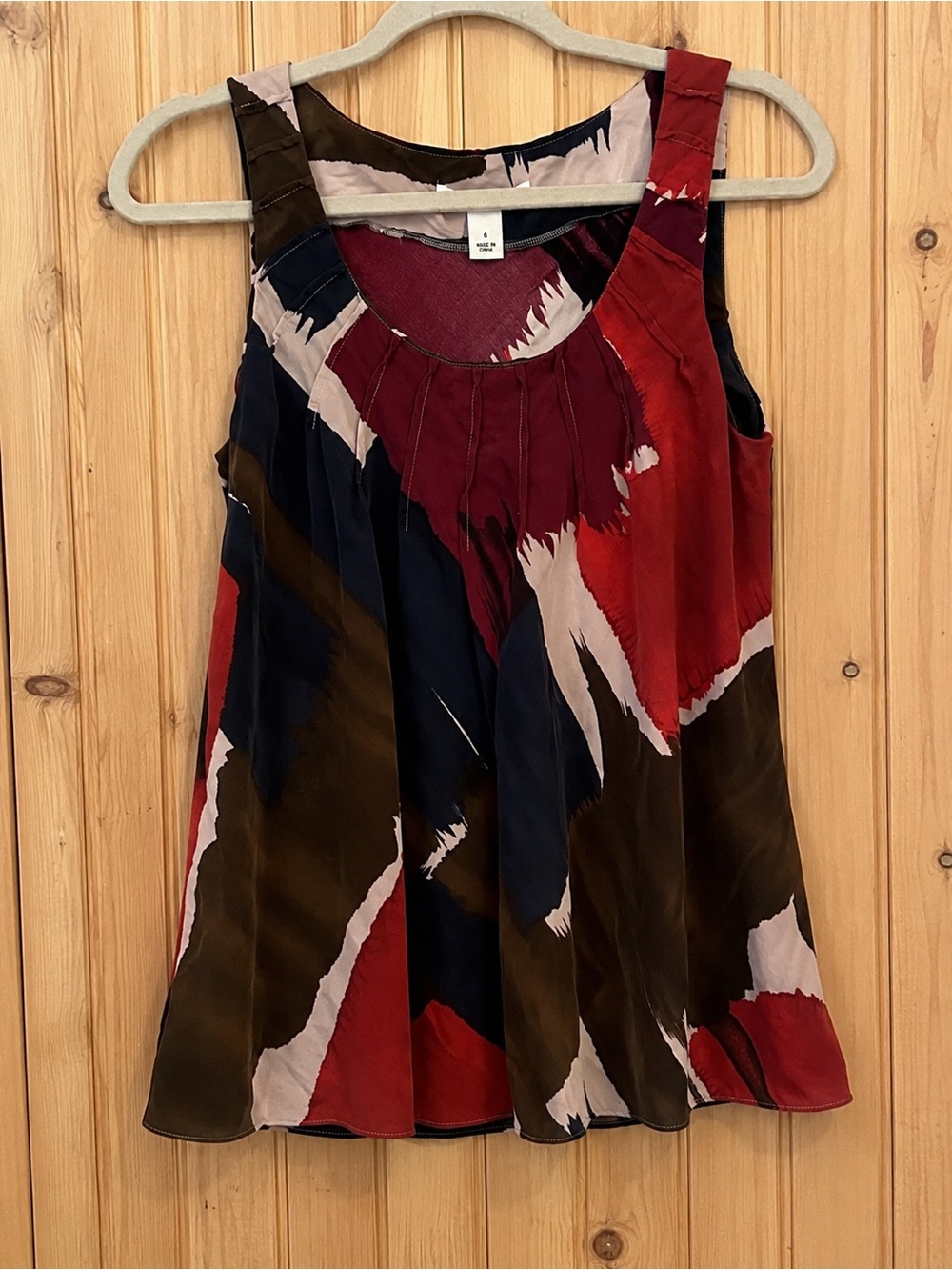 100% Silk Abstract Brushstroke Sleeveless Top Size 6